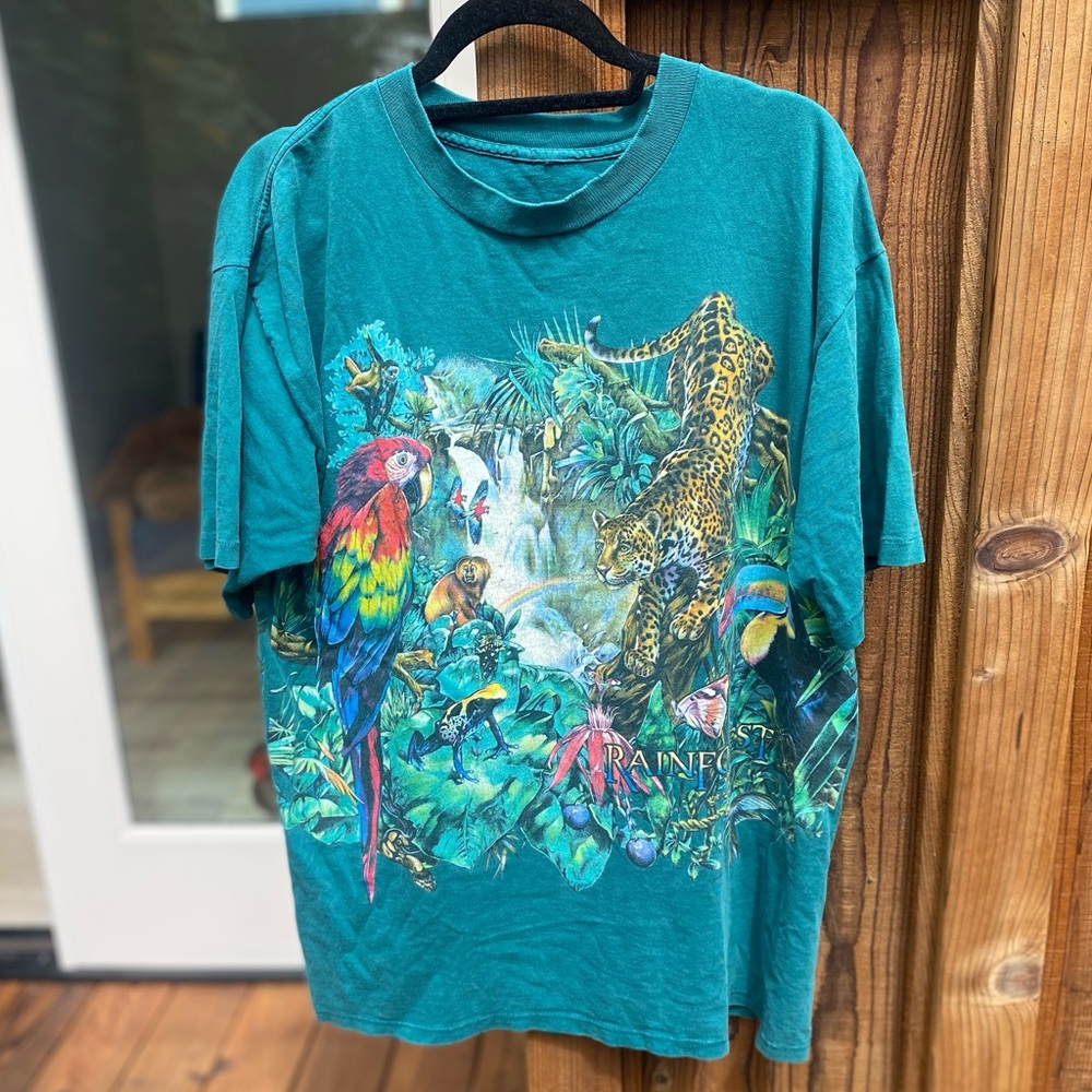 Vintage rainforest tee